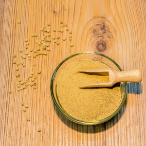 PIEPRZ BIAŁY MIELONY