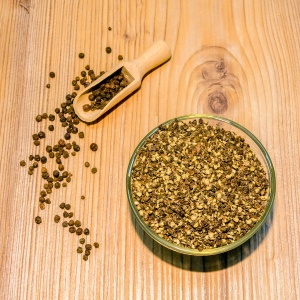 PIEPRZ CZARNY MŁOTKOWANY